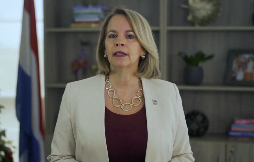 Prome Minister Evelyn Wever Croes Tur Trahado Publico Y Semi Publico Ta Bay Na Normalidad Bek