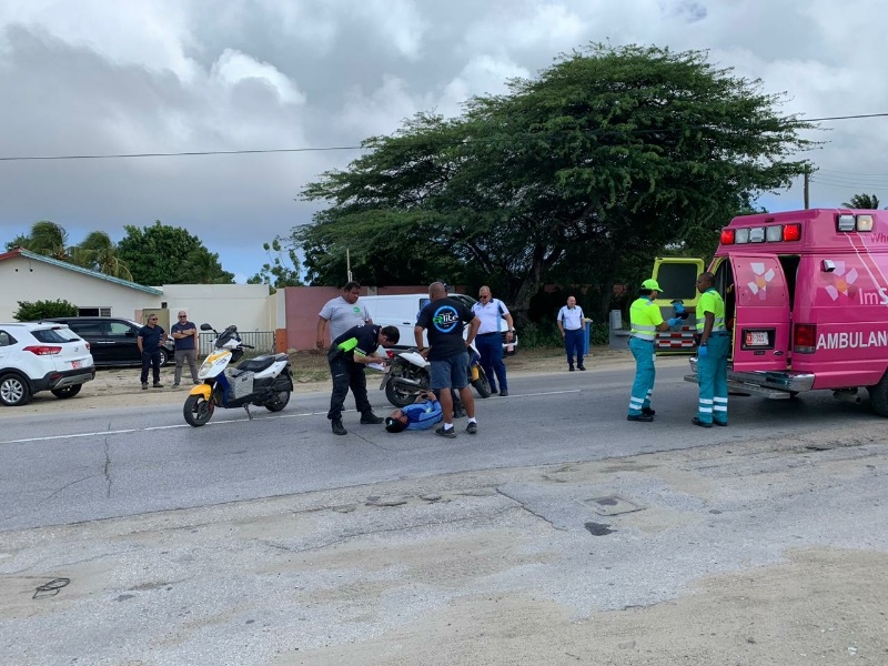 Accidente Na Rotonde Di Cumana..3