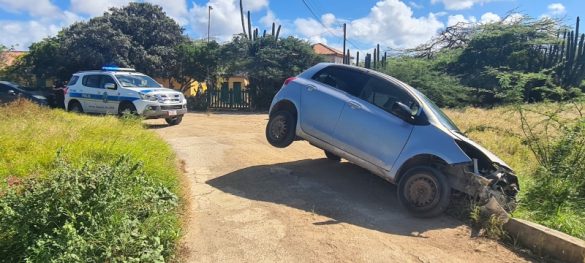 Auto A Bolter Na Hato 163 Auto A Bolter Na Hato..2