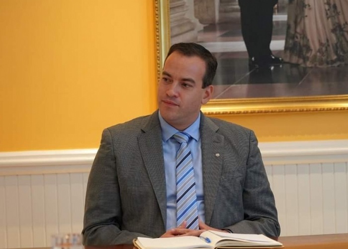 Partido Raiz No A Cambia Di Su Posicion Pa Ley Pa Matrimonio Di Mes Un Sexo Ta Un Realidad
