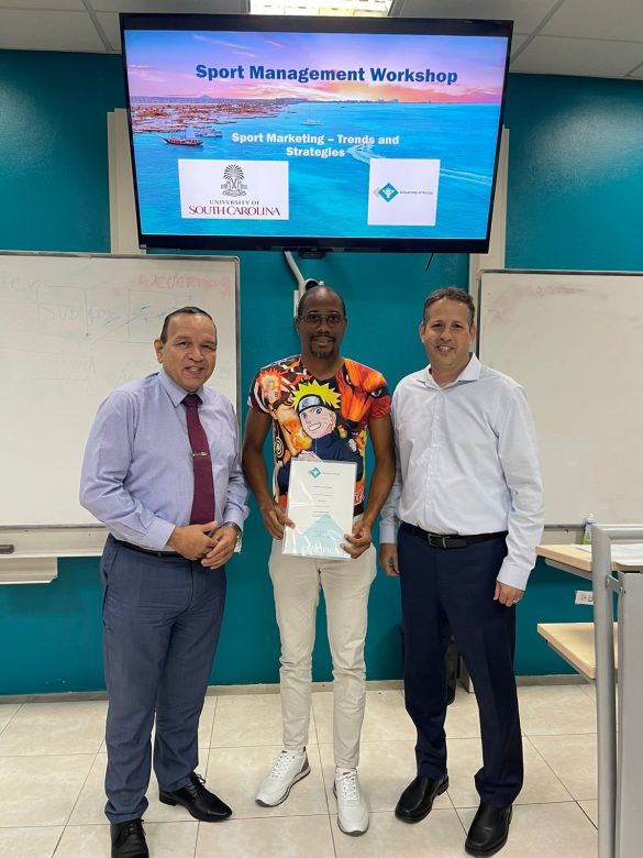 Minister Endy Croes A Atende E Curso Di Sports Management 163 Sports Management 1