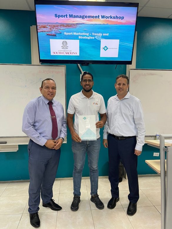 Minister Endy Croes A Atende E Curso Di Sports Management 160 Sports Management 3