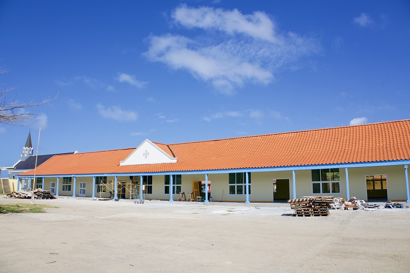 Minister Endy Croes: Trabou Di Construccion Di Scol Basico Sint Aloysius Ta Avansando 162 Trabou Di Construccion Di Scol Basico Sint Aloysius Ta Avansando..