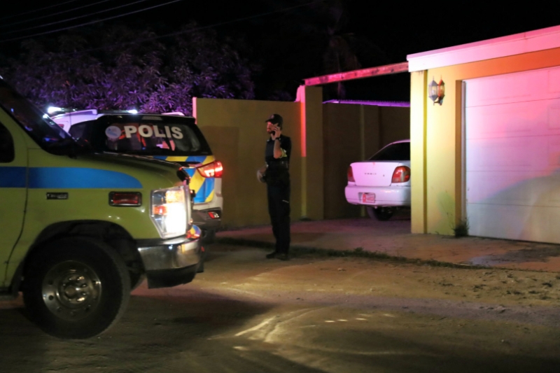 Supuesto Atraco A Resulta Di Ta Problema Entre Tres Persona 163 Supuesto Atraco 4