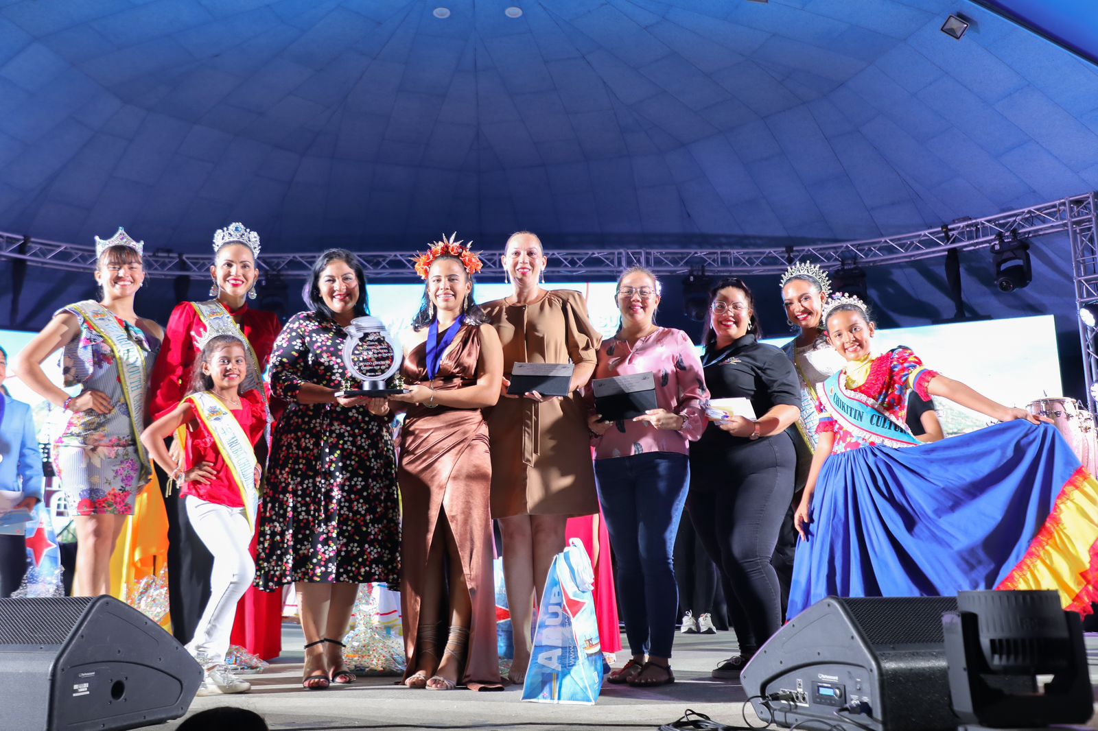 Minister Di Xiomara Maduro Ta Expresa Palabra Di Pabien Na E Ganadonan Y Demas Participante 168 2023 Festival Hubenil 01