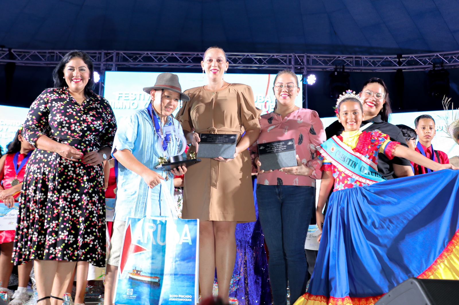 Minister Di Xiomara Maduro Ta Expresa Palabra Di Pabien Na E Ganadonan Y Demas Participante 165 2023 Festival Hubenil 07