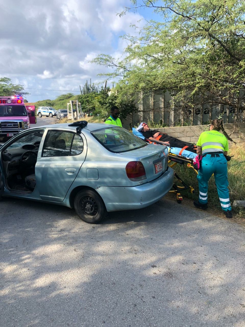 Accidente Entre Forklifter Y Un Toyota Yaris 160 Accidente Entre Forklifter Y Un Toyota Yaris...6