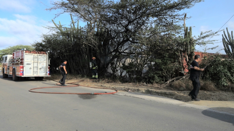 Brandweer Aruba Cu Man Yen Diamars Atardi; Berghok A Kima Na Piedra Plat 162 Brandweer Aruba Cu Man Yen Diamars Atardi Berghok A Kima Na Piedra Plat..