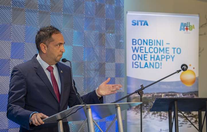 Minister Dangui Oduber 10