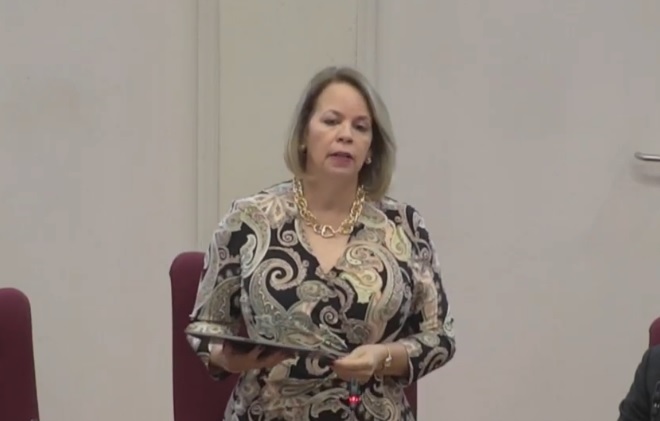 Prome Minister Evelyn Wever Croes 7