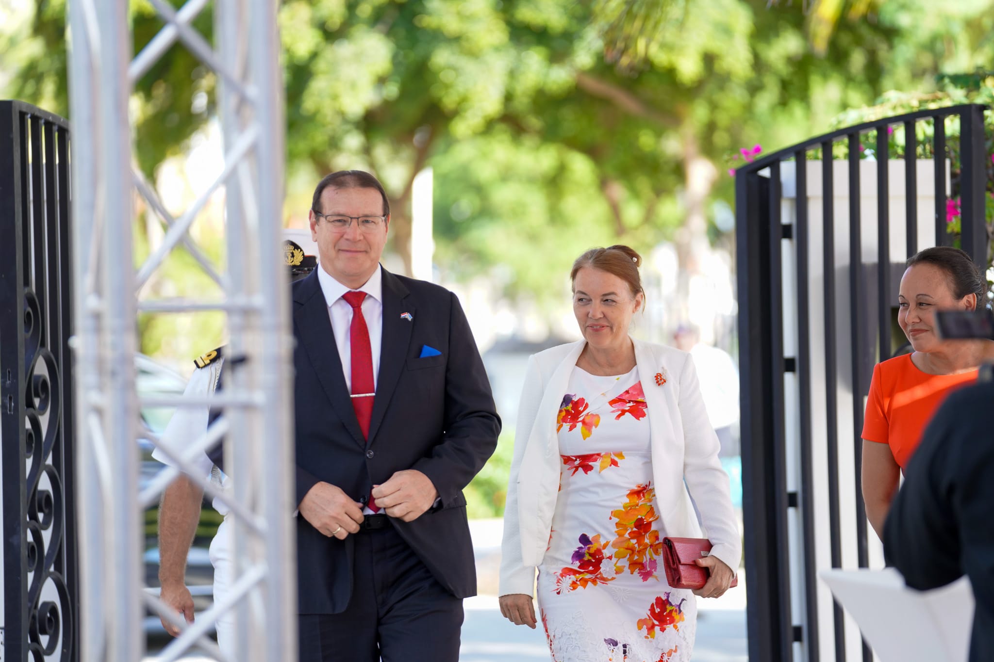 Prome Minister Evelyn Wever-Croes: Su Mahestad Rey Willem Alexander Ta Reconoce Trabounan Boluntario Extraordinario Di Ciudadanonan Ehemplar Di Aruba 162 Mp Gobernador 5