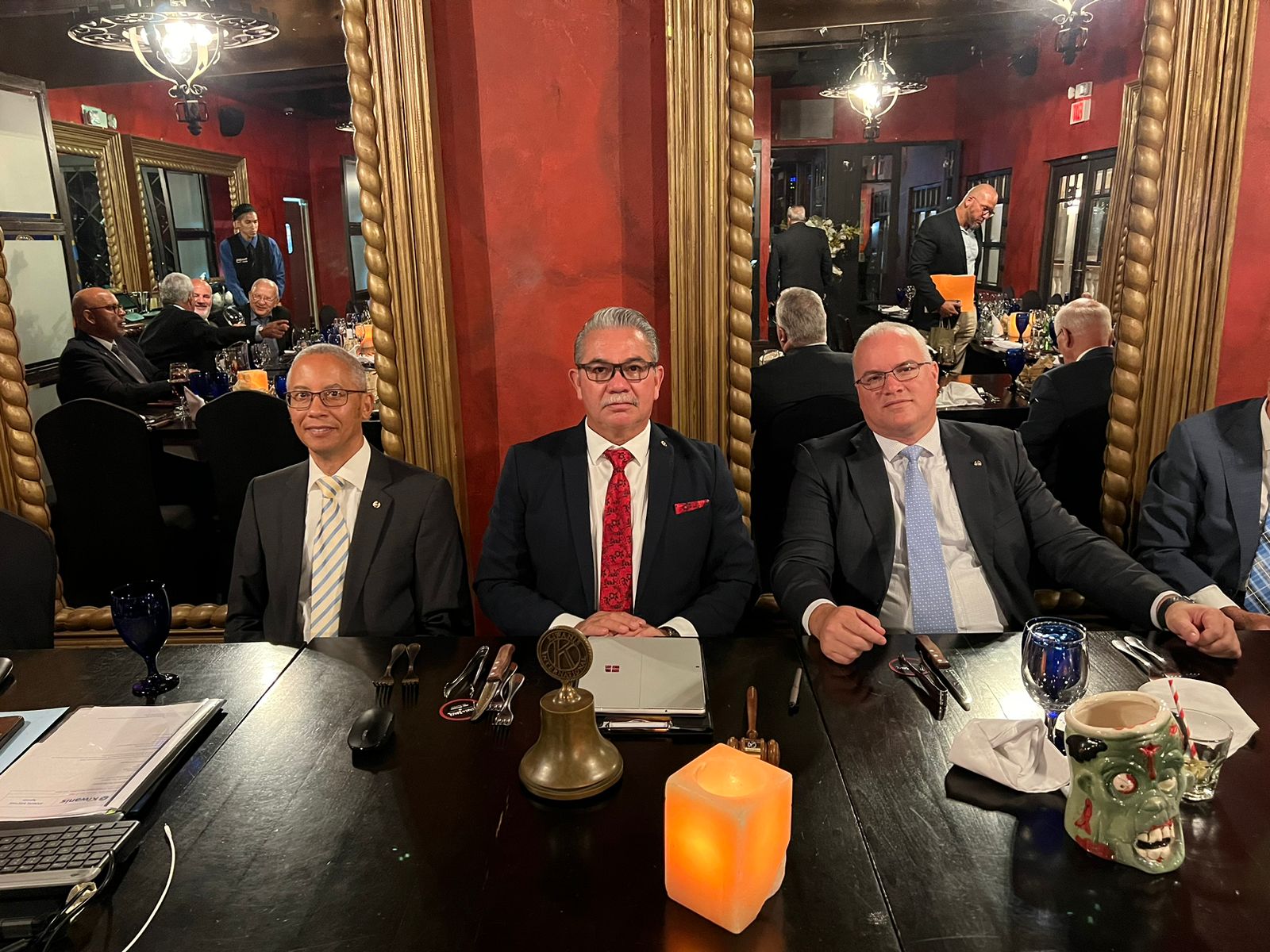 Daily Board Drpd Secretary Robert Jan Moons President Daniel Aguirre Y Treasurer Michel Janssen