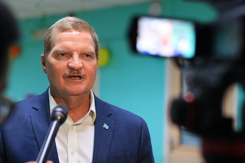Lider Di Fraccion Di Avp Mike Eman