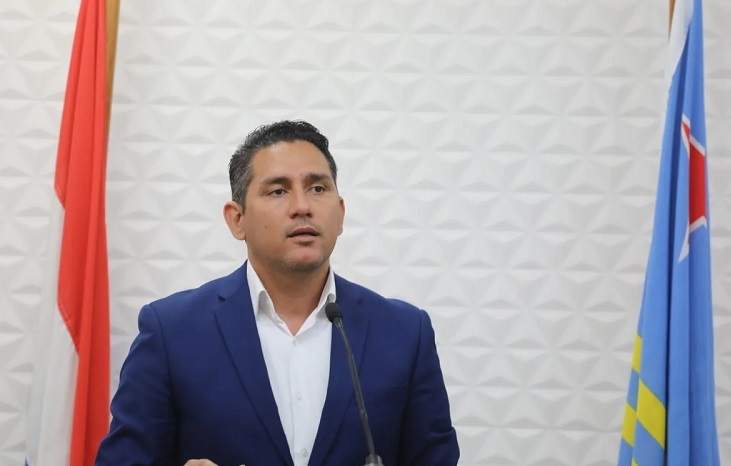 Minister Ursell Arends