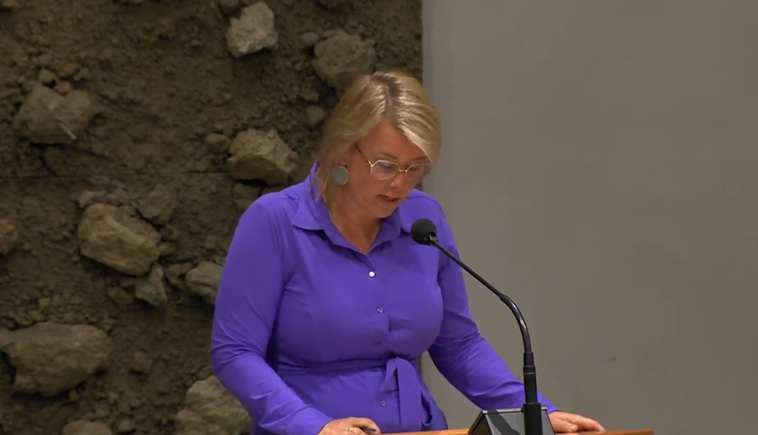 Debate Den Tweede Kamer Cu Secretario Di Estado