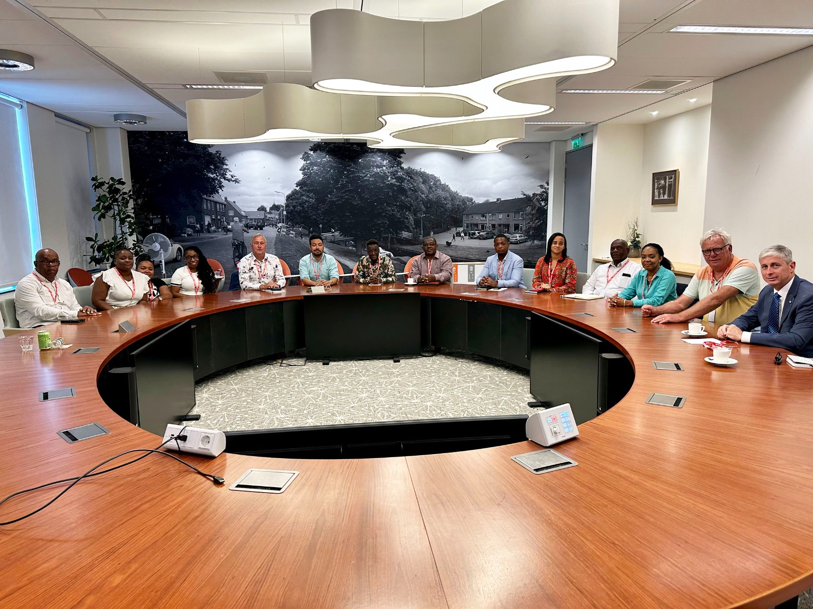 Saba Island Council Feels Well-Received In The Netherlands 160 Delegacion Di Conseho Di Isla Saba Ta Sinti Su Mes Bon Ricibi Na Hulanda 3