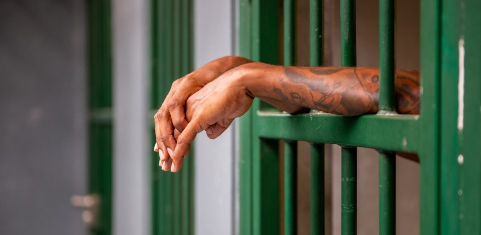 Dos Homber A Keda Aresta Pa Ladron Arma