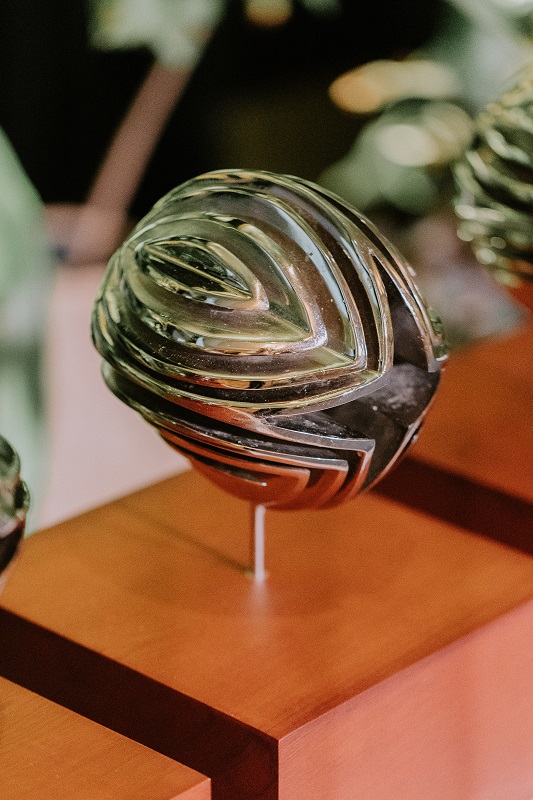 Ahata Impact Award 2023 A Reconoce 4 Compania Pa Nan Impacto Positivo Den Nos Comunidad 161 Impact Award Statue