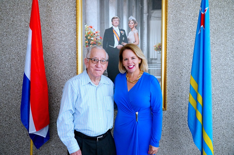 Mp Bishita Di Senor Olivio De Cuba