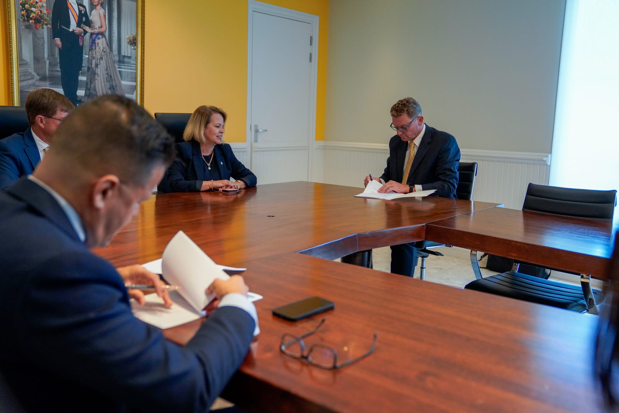 Prome Minister Evelyn Wever-Croes: A Firma Protocol Pa Independisacion Di Raad Van Advies 160 Mp Rva 2
