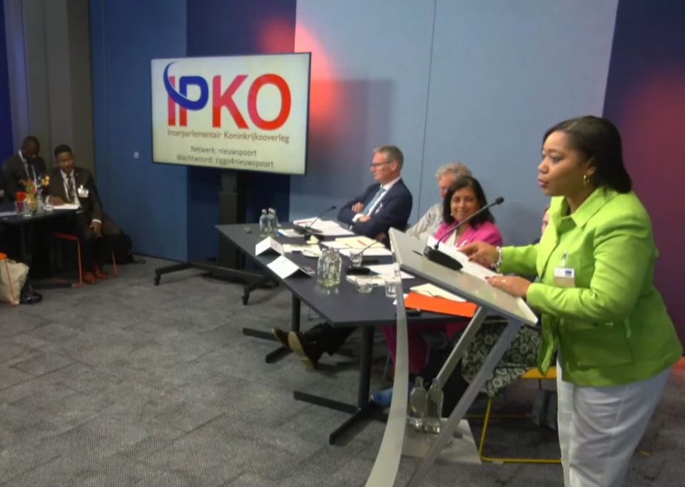 Presidente Di Parlamento Di Curacao Sra. Charetti America Francisca