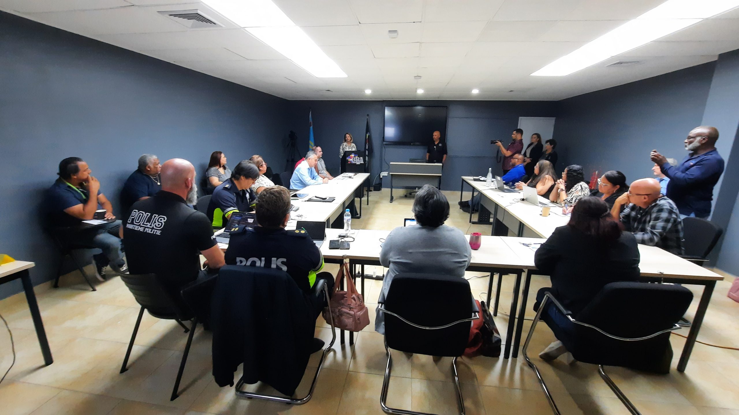 Aruba A Ricibi 1.7 Miyon Euro Pa Proyecto Multi-Hazard Early Warning Systems Pa Aruba Y Ta Prome Den Caribe 162 Prome Inister Evelyn Wever Croes 3 Scaled