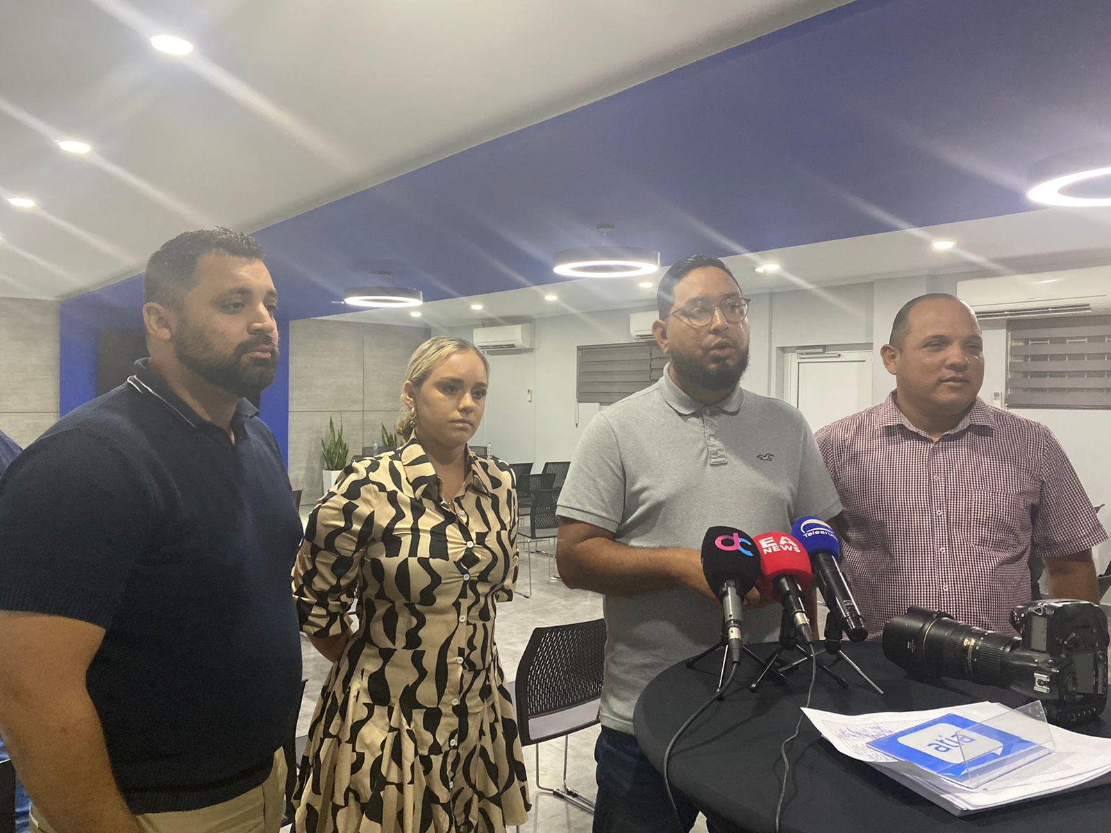 Cuatro Hoben Dinamico Y Cu Amor Pa Deporte A Postula Nan Mes Pa Bestuur Nobo Di Avb 1