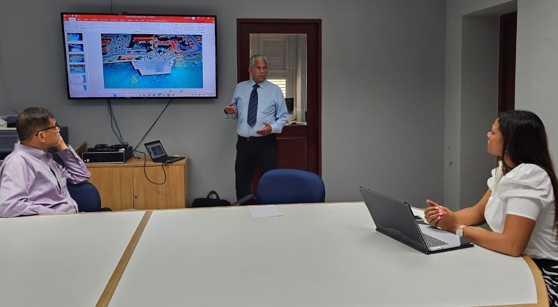 Diputado Craane Den Kombersashon Ku Inisiadonan Di Fast Ferry