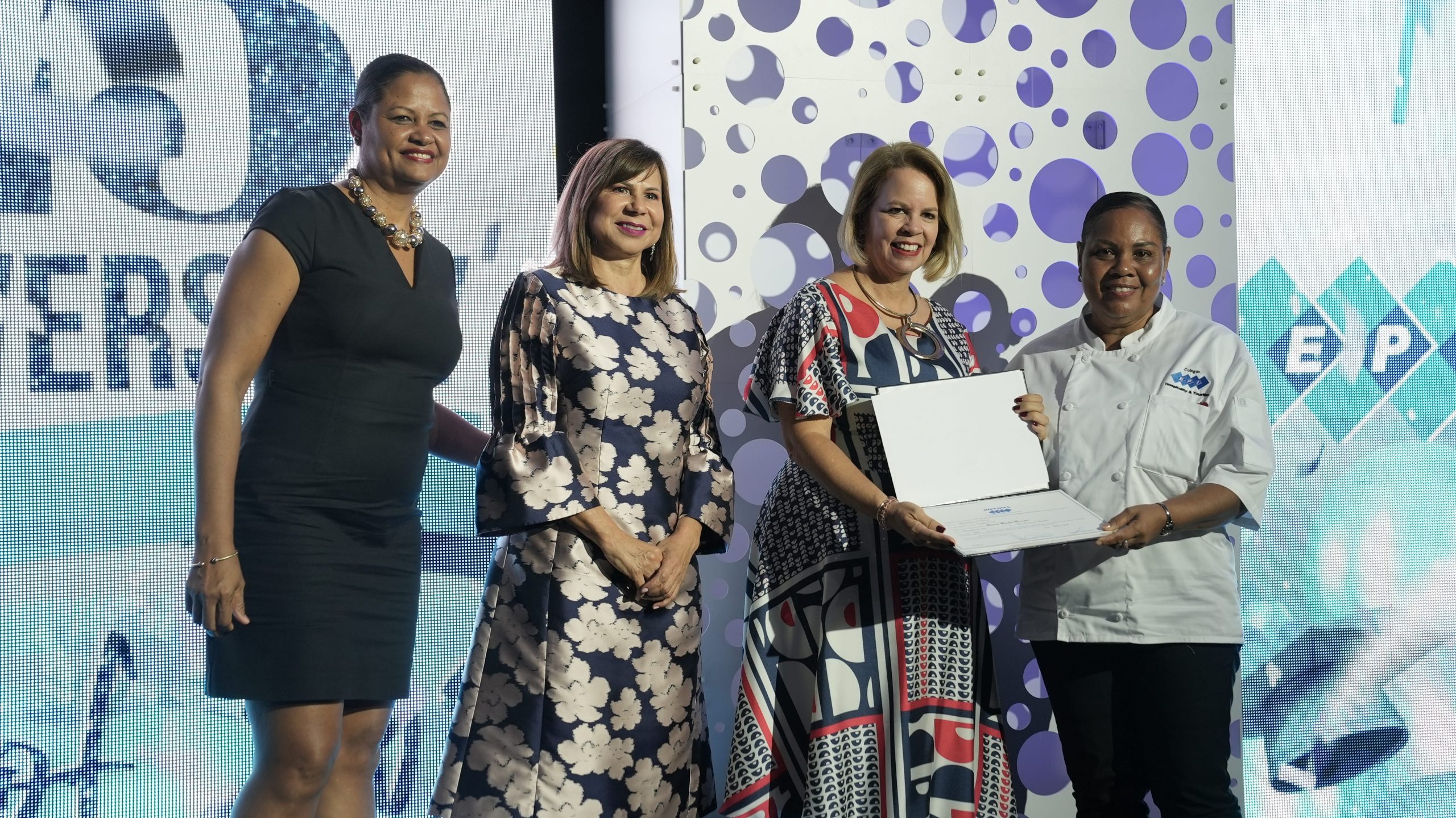 Prome Minister A Atende Ceremonia Di Graduacion Di Epi Sector &Quot;Hospitality And Tourism&Quot; 170 Graduation Epi15 Scaled