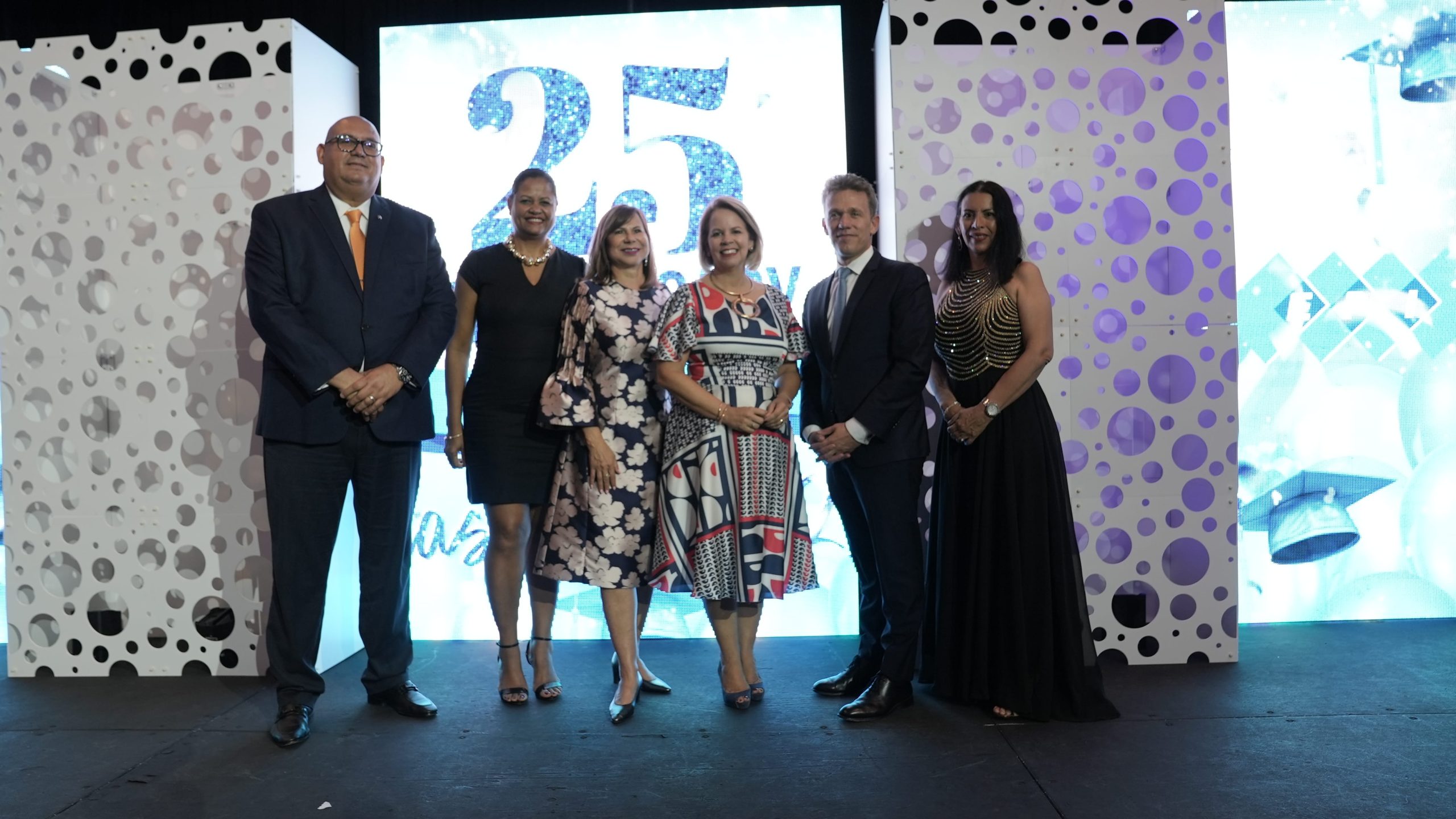 Prome Minister A Atende Ceremonia Di Graduacion Di Epi Sector &Quot;Hospitality And Tourism&Quot; 165 Graduation Epi37 Scaled