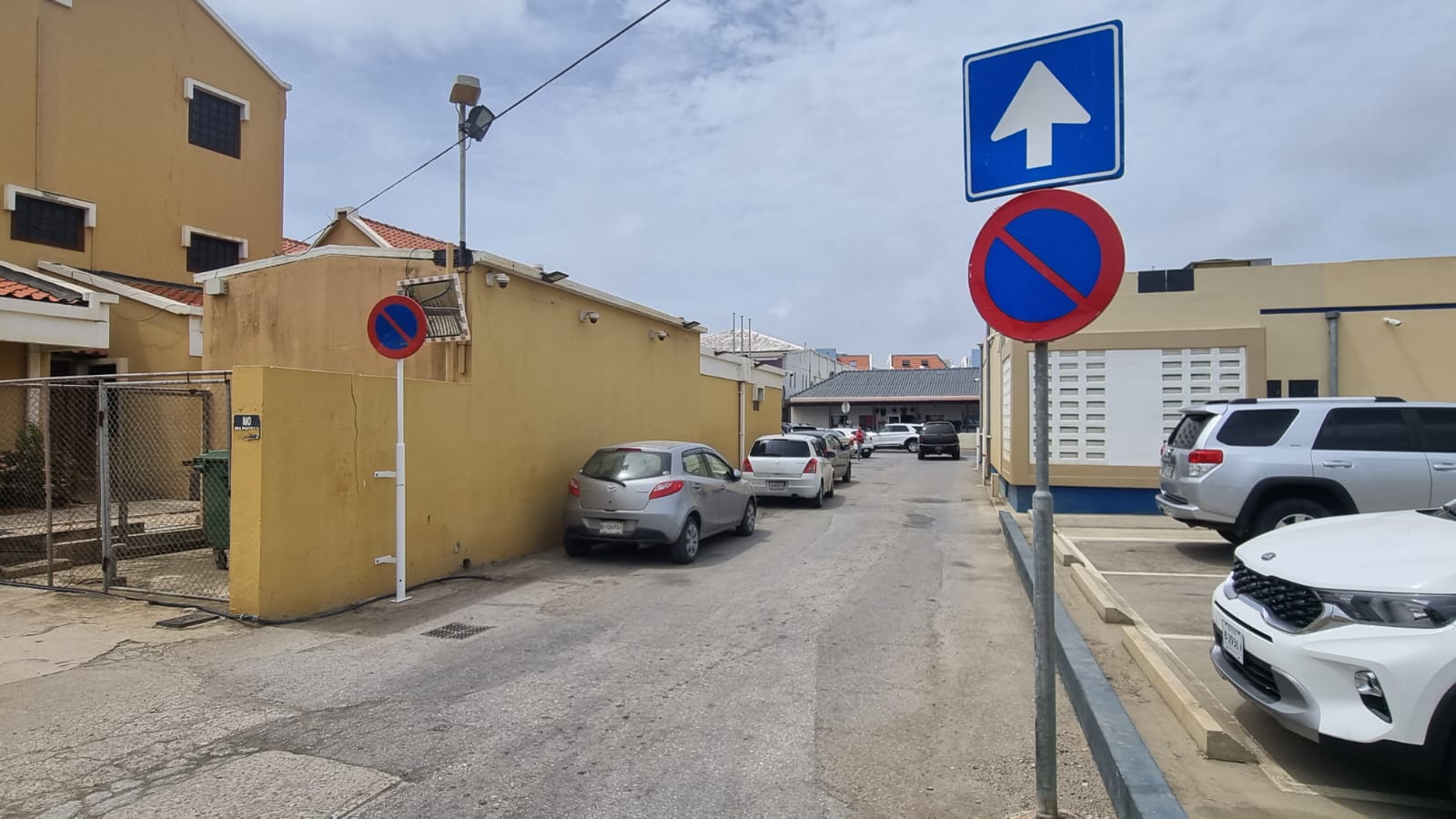 Verkeersborden Op De Kaya Grandi Afbeelding 5