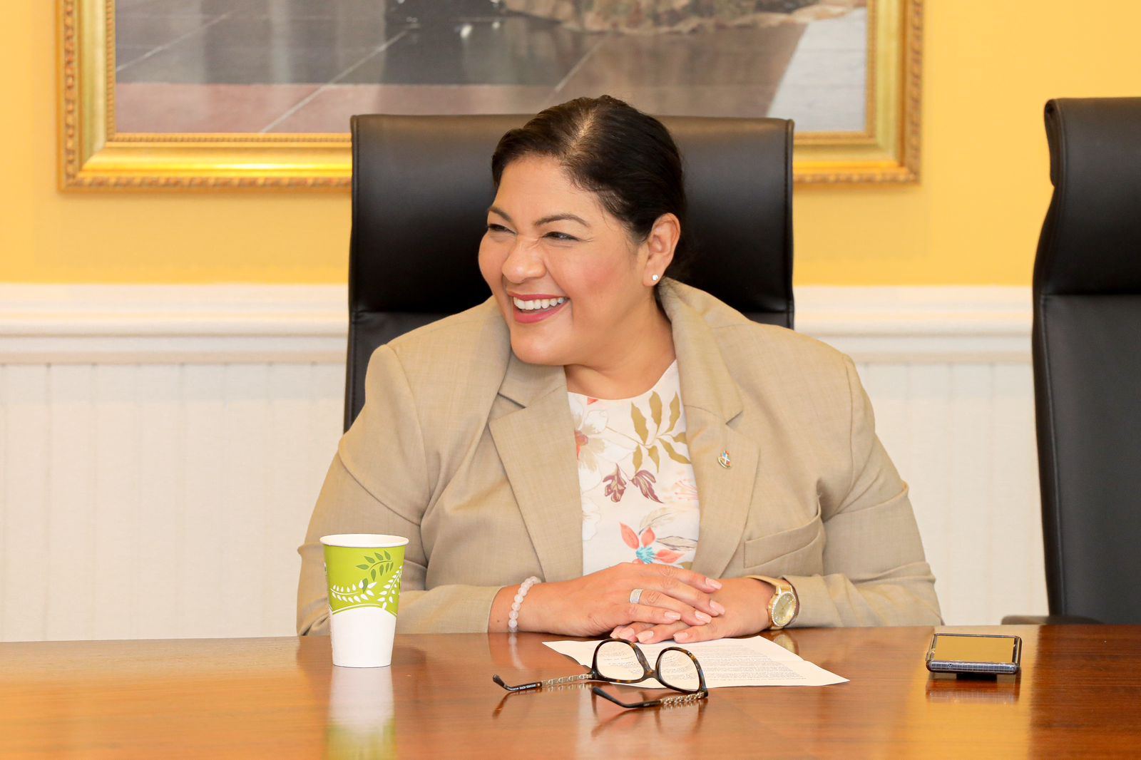 Minister Maduro Ta Felicita Marlene Lampe Kende A Cumpli 45 Aña Den Servicio Di Gobierno 166 Minister Maduro Ta Felicita Marlene Lampe Kende A Cumpli 45 Ana Den Servicio Di Gobierno.3