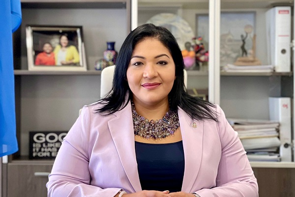 Minister Di Finansa Xiomara Maduro