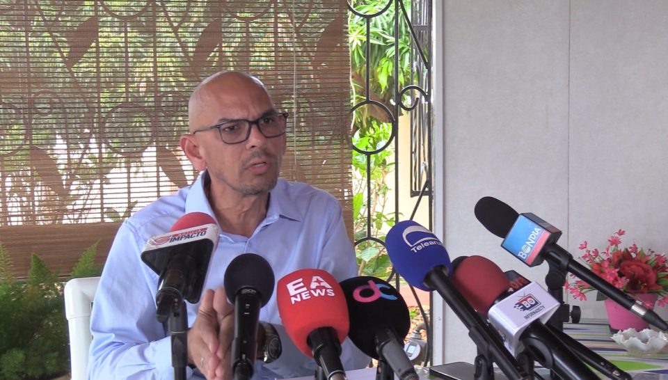Raft Lo Bin Pa Aruba Pero E Condicionnan Mester Keda Discuti