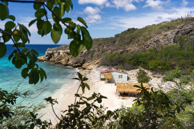 Now The People Of Curacao Has Two Thousand Florins To Go To A Public Beach 160 Eng Now If Only The Fish Had Stopped Turning Now The Son Of Corsou Has To Pay 1