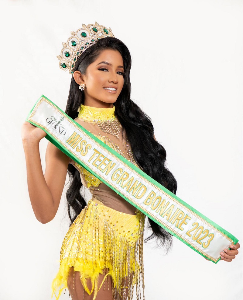 Boneiro Lo Debuta Na Miss Teen Grand 2023 160 Boneiro Lo Debuta Na Miss Teen Grand 2023 .5