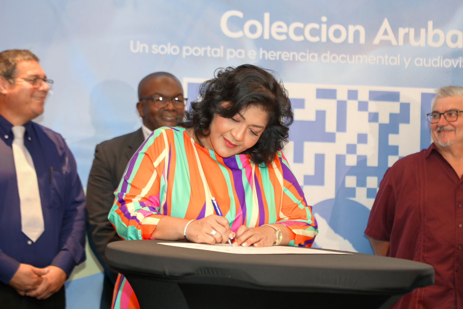 Minister Maduro Di Cultura Ta Informa: Diferente Instancia Ta Colabora Pa Haci E Plataforma Digital Coleccion Aruba Posibel 160 Lansamento Coleccion 02
