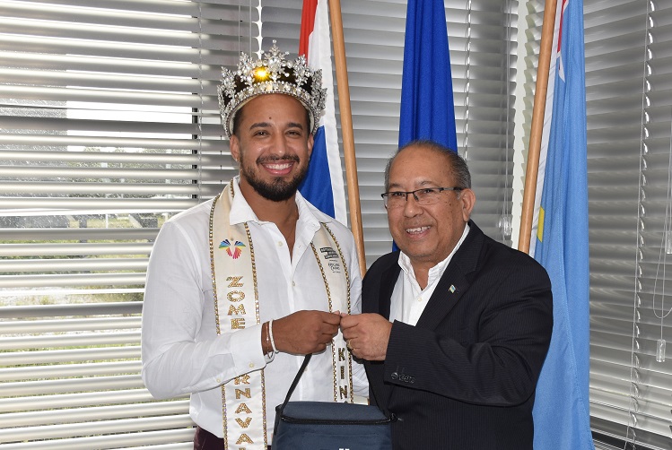 Queen En King Zomercarnaval A Bishita Arubahuis 160 Queen En King Zomercarnaval A Bishita Arubahuis 1