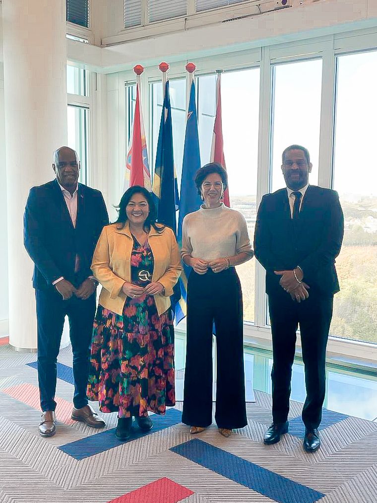 Minister Xiomara Maduro A Reuni Den E 'Vierlandenoverleg' Riba Enseñansa Y Cultura Cu Mandatarionan Di Reino Hulandes 164 4 Landenoverleg Nov23 07