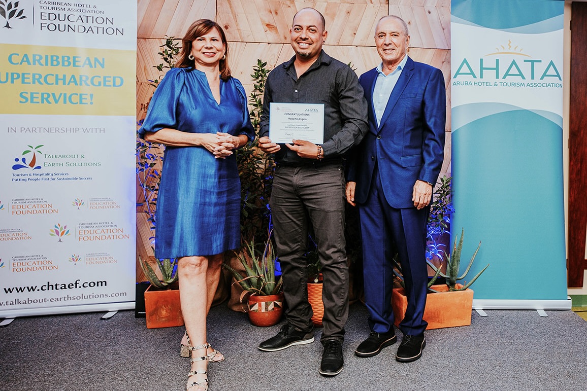 Supervisornan Na Aruba Ta Motiva Despues Di Bootcamp Di Ahata 164 Supervisornan Na Aruba Ta Motiva Despues Di Bootcamp Di Ahata 1