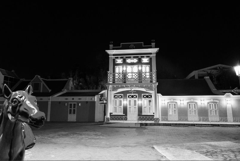 31C0C2B2 3932 421B Aa1B 6Bc9E17B04Ce 002