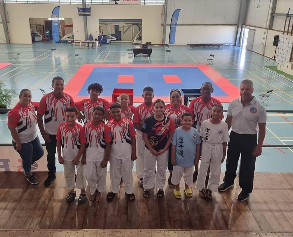 Exitoso Representacion Di Aruba Na Corsow .5