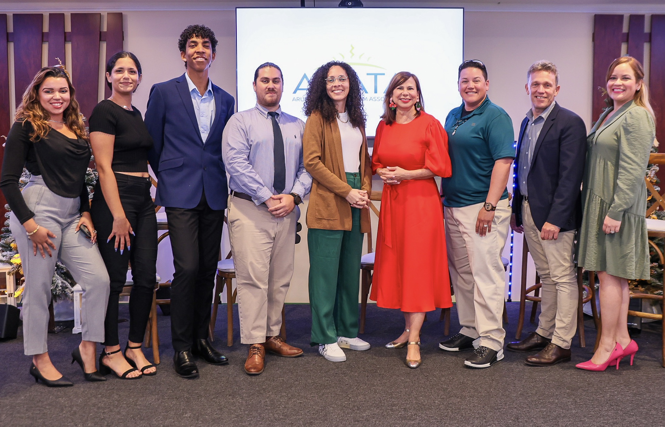 Ahata A Habri Dialogo Constructivo Tocante E Expectativanan Laboral Di “Gen Z” 161 Panel Members And Moderator