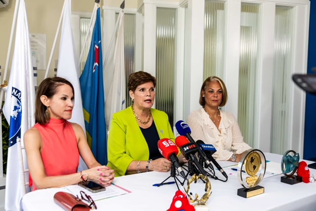 Oficina Di Turismo (A.t.a.) Ta Formalisa Acuerdo Multi-Anual Hunto Cu Comite Olimpico Arubano (C.o.a.) 180 Ata Coa Signing 12