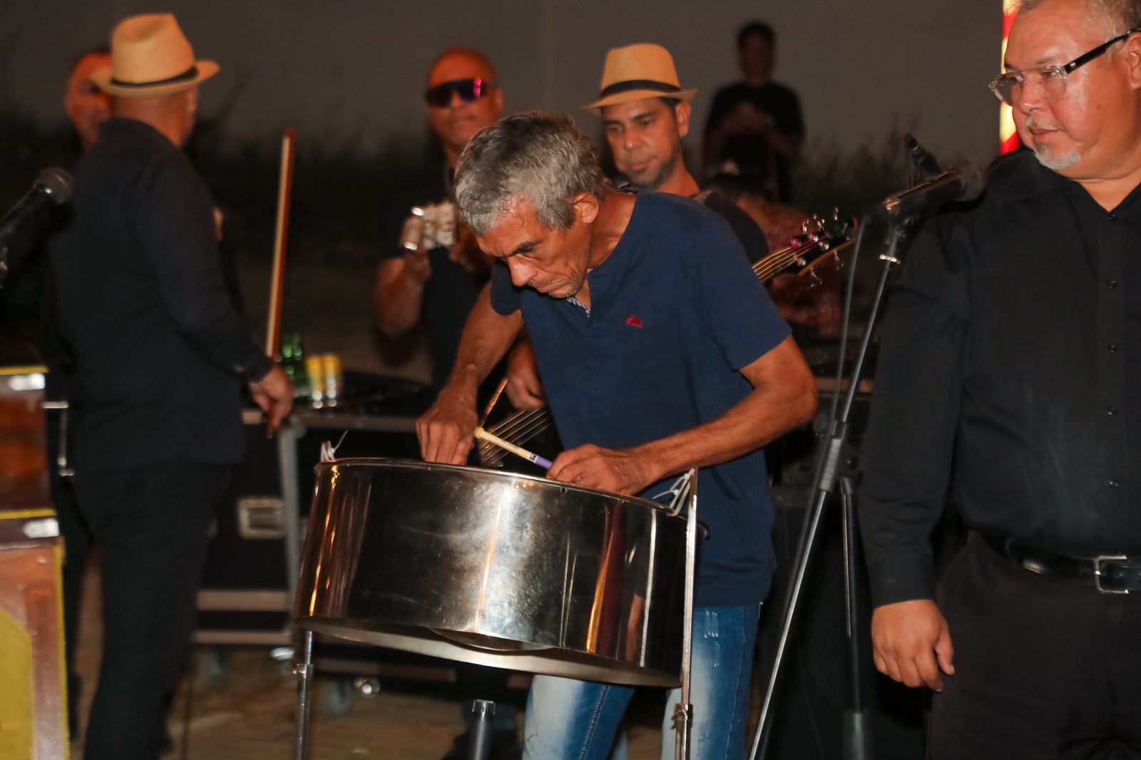 Minister Maduro Di Cultura A Pasa Bishita E Evento 'Ata Un Dande Pabo' Na Rotonde Di Paradera 161 Ata Un Dande Pabo 05