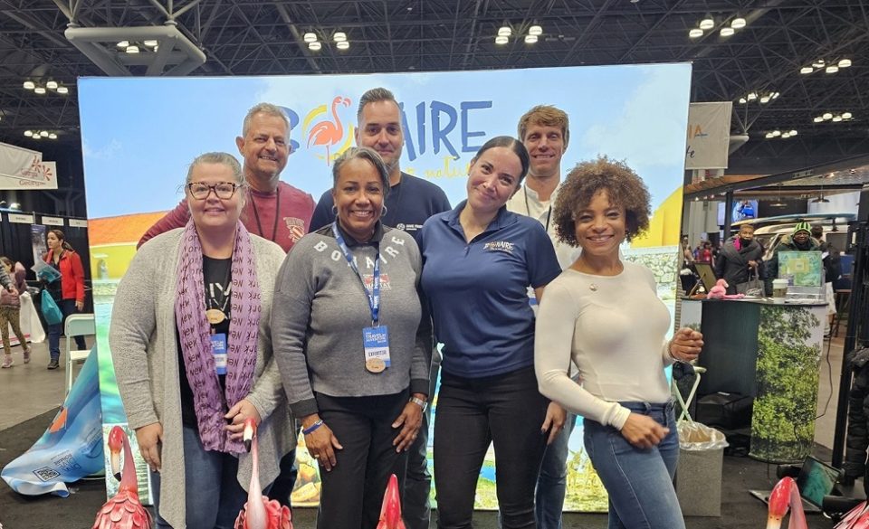 Boneiru Tabata Presente Na E Travel Adventure Show Na New York