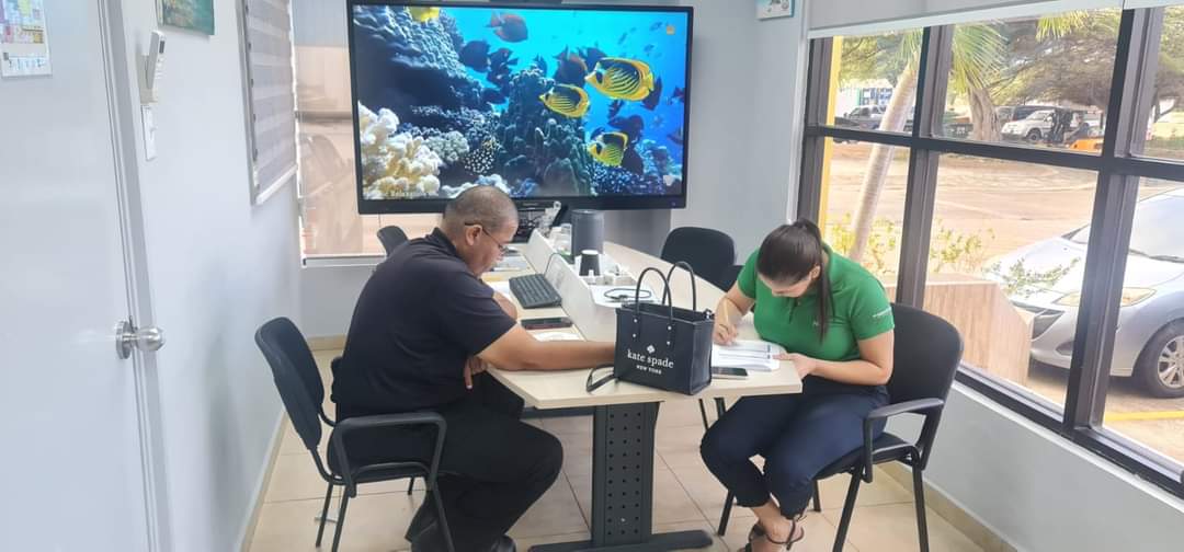 Gruponan A Entrega Nan Veiligheidsplan Aruba Carnaval Plan Di Siguridad Di Aruba Su Carnaval.3