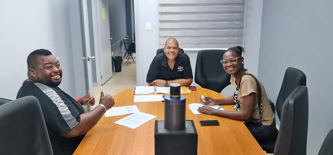 Gruponan A Entrega Nan Veiligheidsplan Aruba Carnaval Plan Di Siguridad Di Aruba Su Carnaval.5