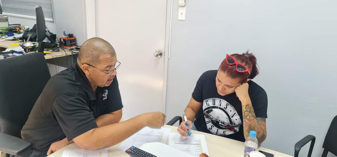 Gruponan A Entrega Nan Veiligheidsplan Aruba Carnaval Plan Di Siguridad Di Aruba Su Carnaval.8