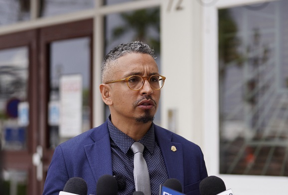 Parlamentario Alvin Molina.2